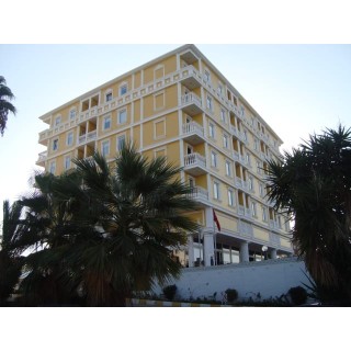 Hotel Antik Garden & Antik Butik