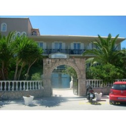 Hotel Crystal Beach