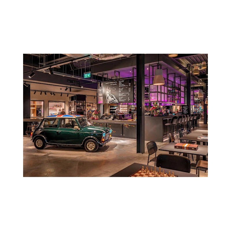 Moxy London Heathrow Airport
