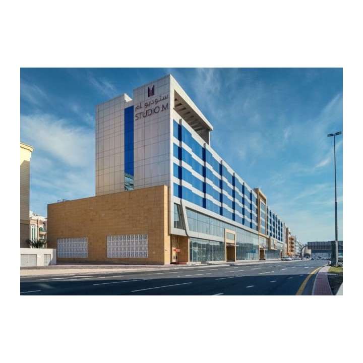 Studio M Arabian Plaza Hotel & Hotel Apartments