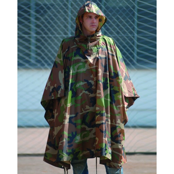 Poncho Ripstop woodland 2,1 x 1,5m (3,15m² - 7,92 €/m²)