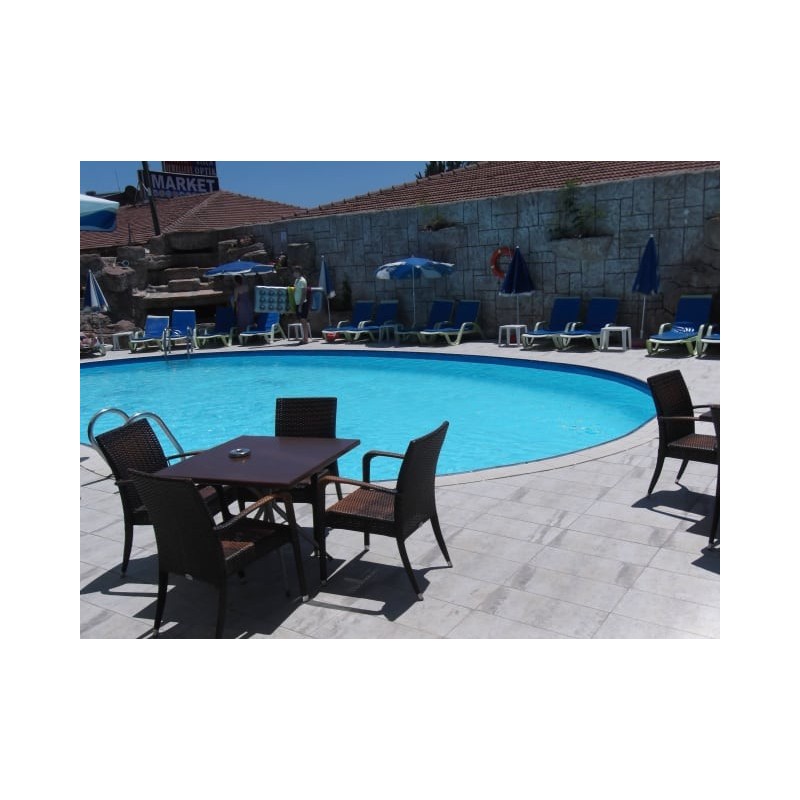 La Vita's Hotel