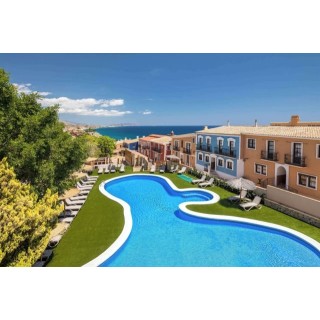 Occidental Pueblo Acantilado