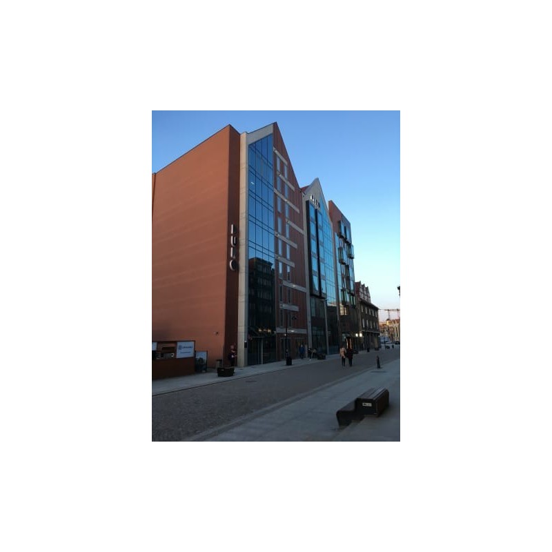 Hotel Puro