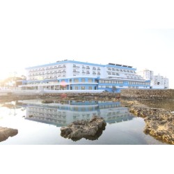 Arkin Palm Beach Hotel