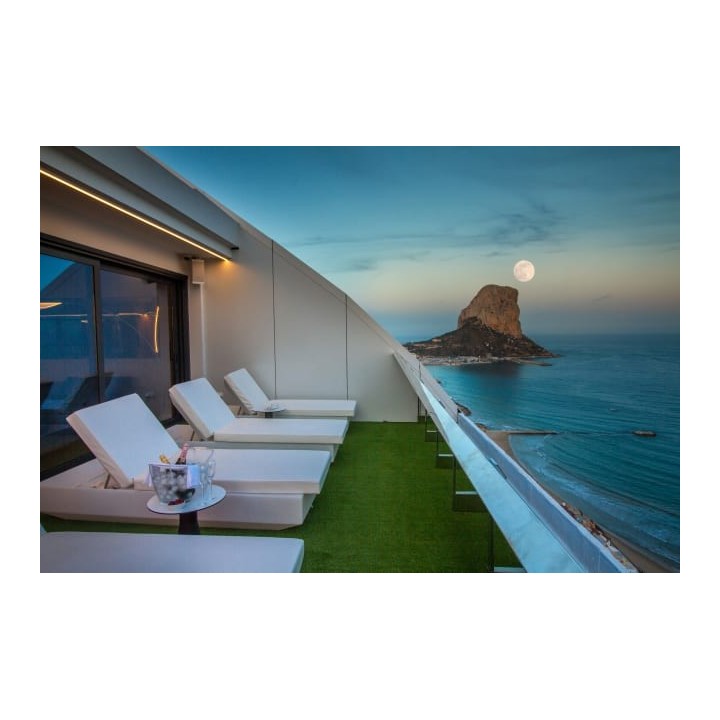 ESTIMAR Suitopia 3 and Three