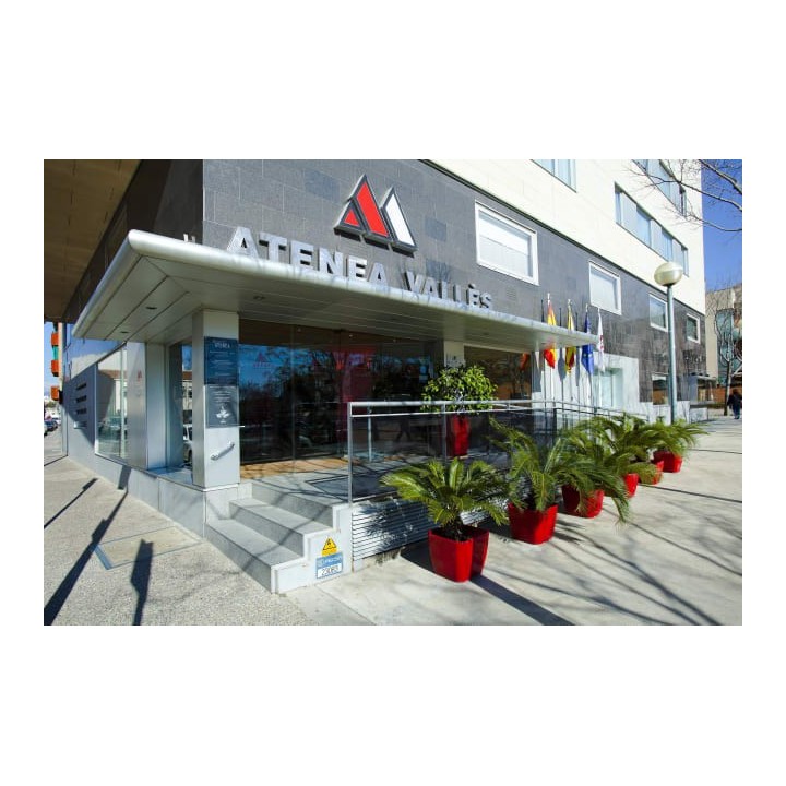 Atenea Valles Aparthotel