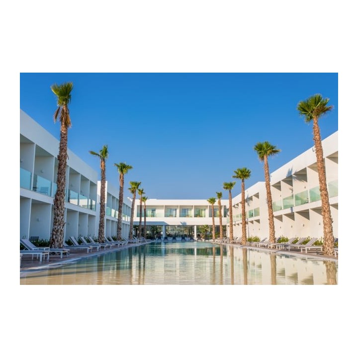 White Dreams Resort & Anex