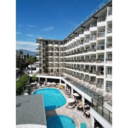 Monte Carlo Hotel