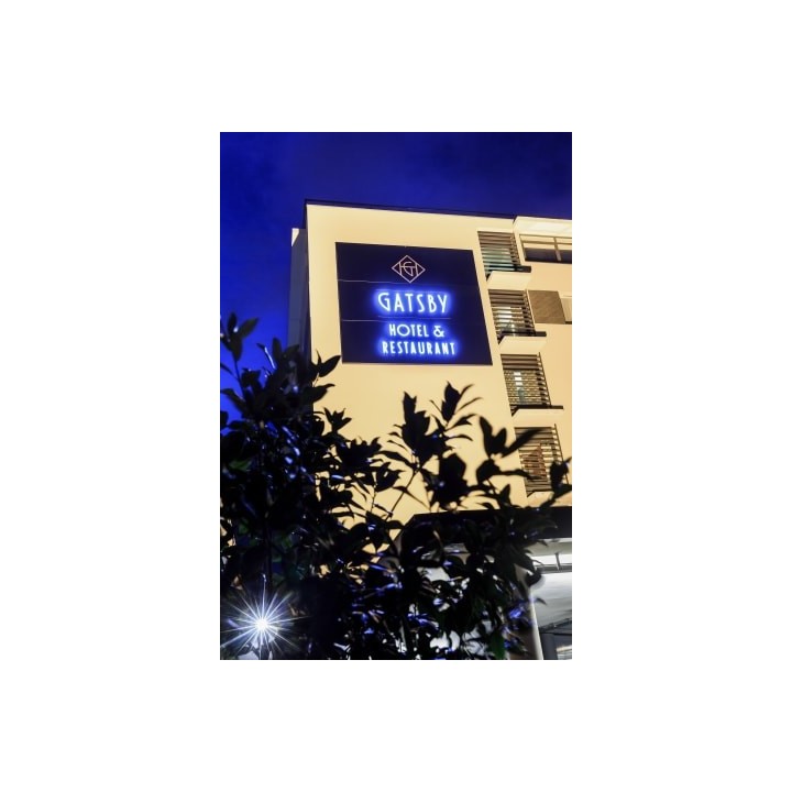 Hotel Gatsby by Happyculture