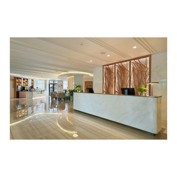 Arabian Park Dubai, an Edge by Rotana Hotel