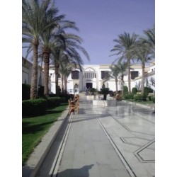 Club Reef Hotel