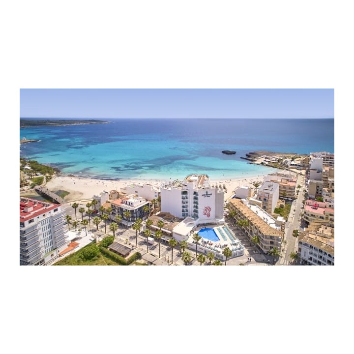 Universal Hotel Perla