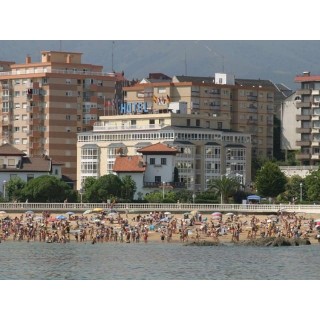 Las Rocas Playa Hotel