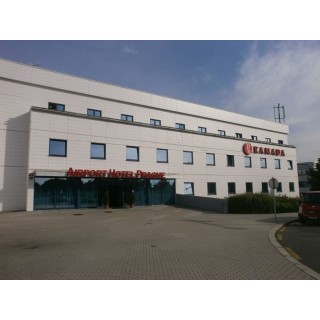 Hotel Ramada Airport