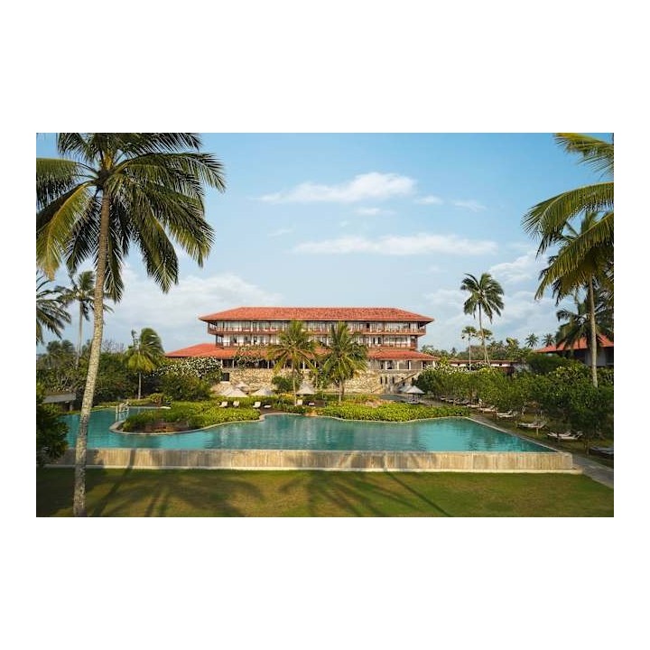 Cinnamon Bentota Beach