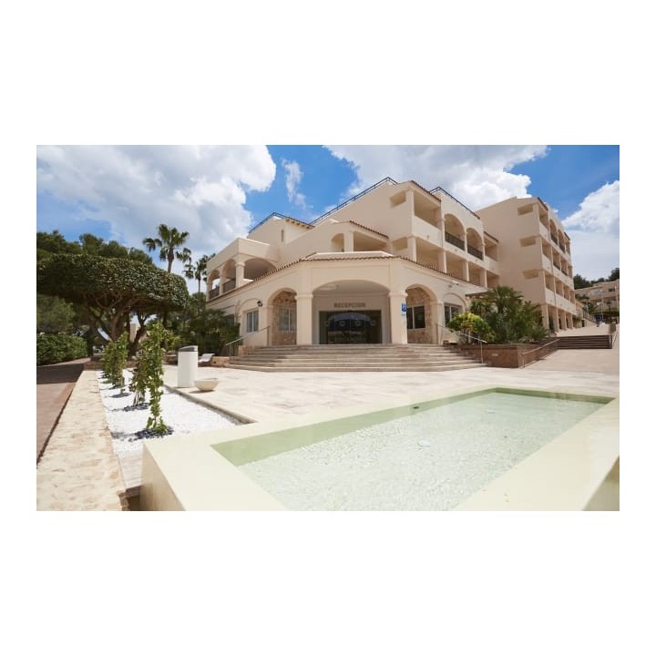 Invisa Hotel Club Cala Blanca