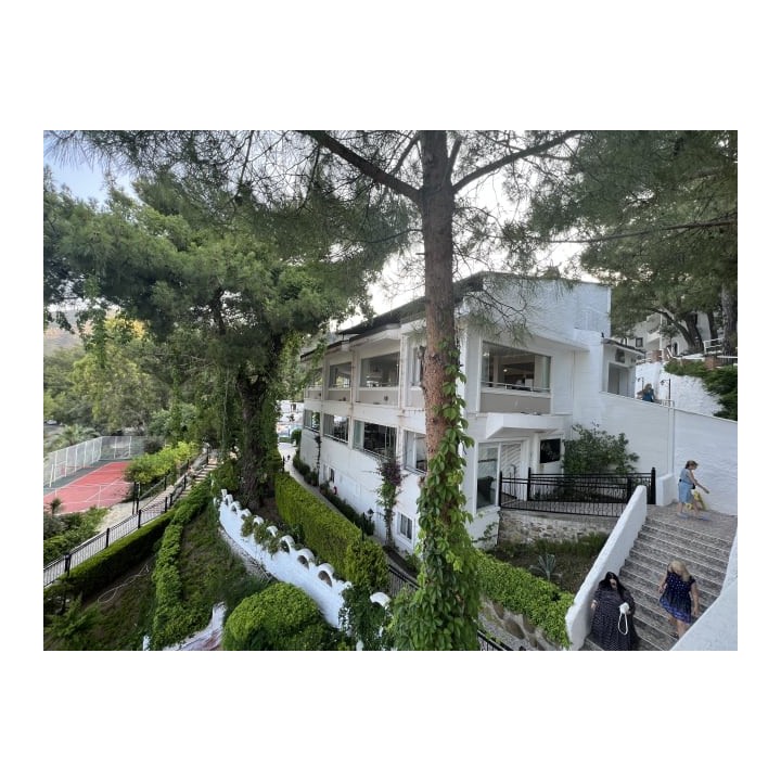 Ideal Panorama Aparthotel