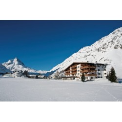 Alpenhotel Tirol