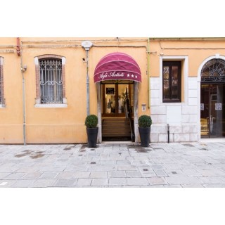 Hotel Agli Artisti