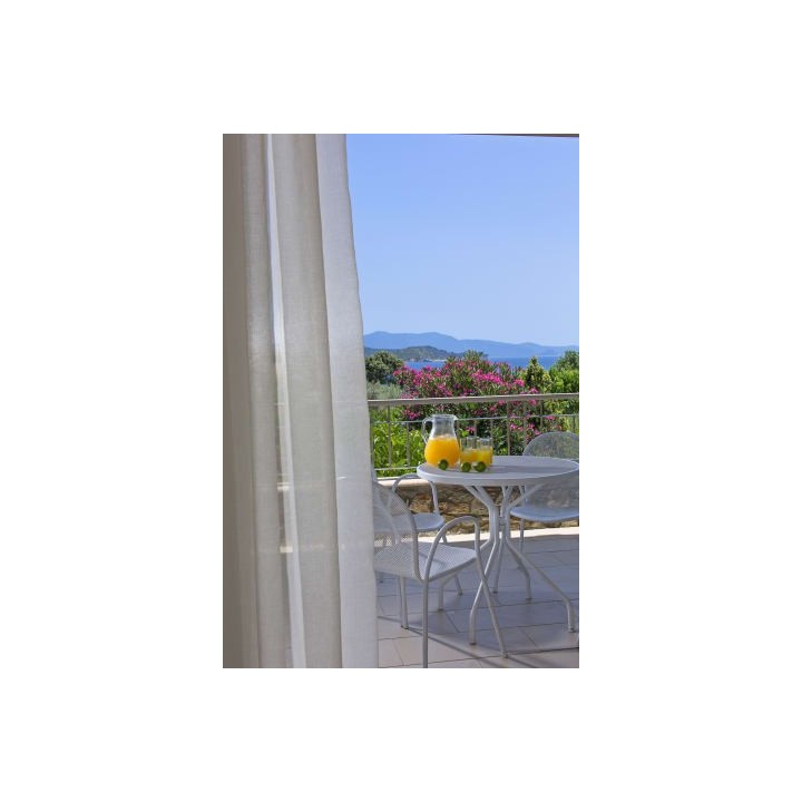 Kassandra Bay Resort, Suites & Spa