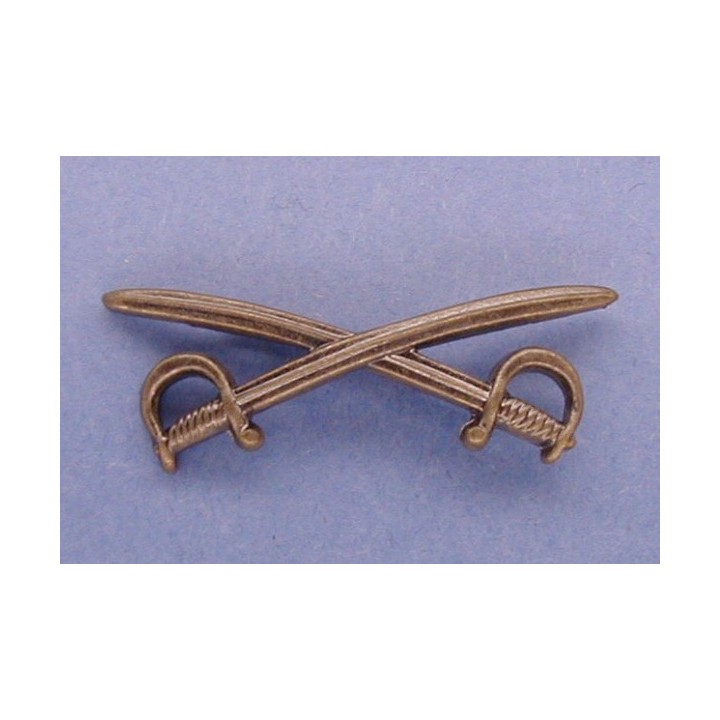 BW Mützenabzeichen Gebirgsjäger gekr. Schwerter Metall