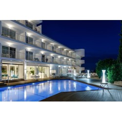 Hotel Tora