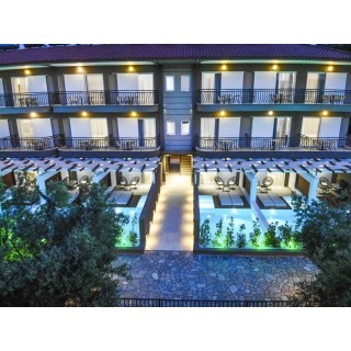 Royal Hotel and Suites