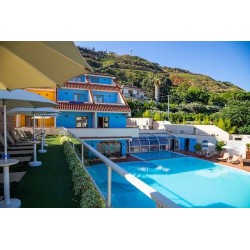 Tropis Hotel