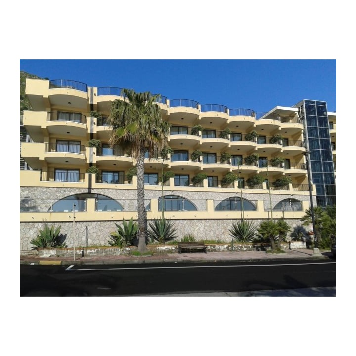 Elihotel