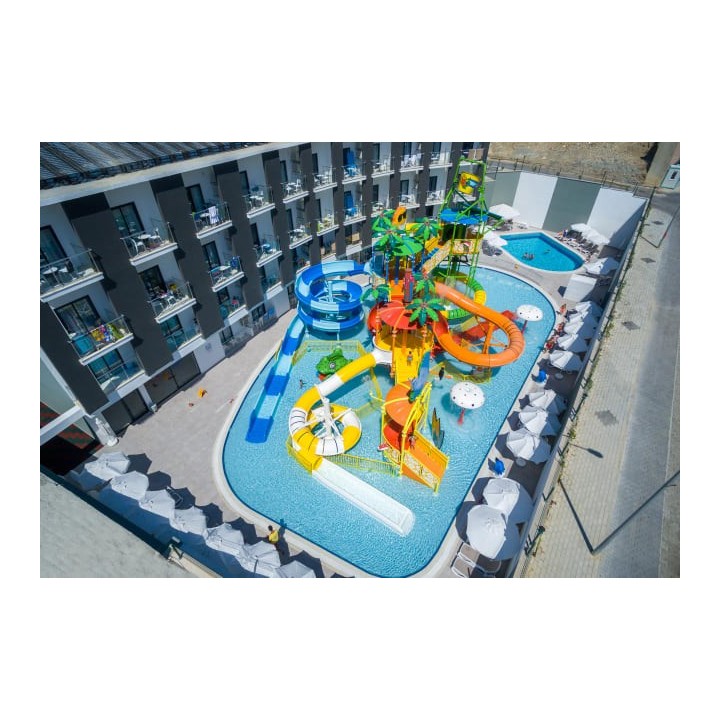 Narcia Resort Side