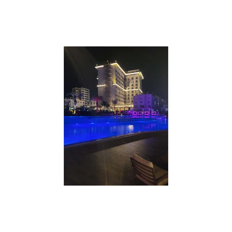 Lord's Palace Hotel