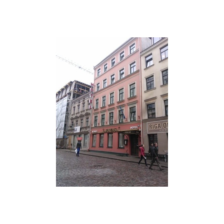 FORUMS Hotel