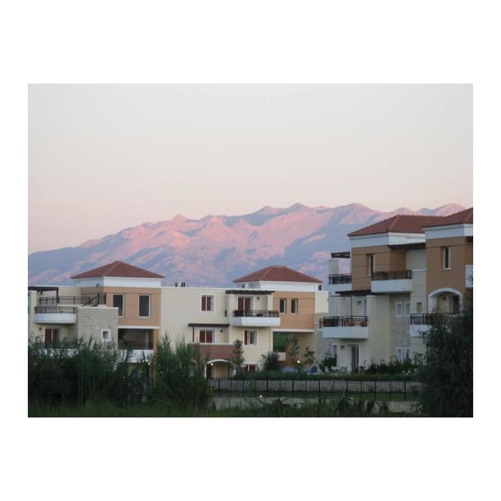 Selini Suites