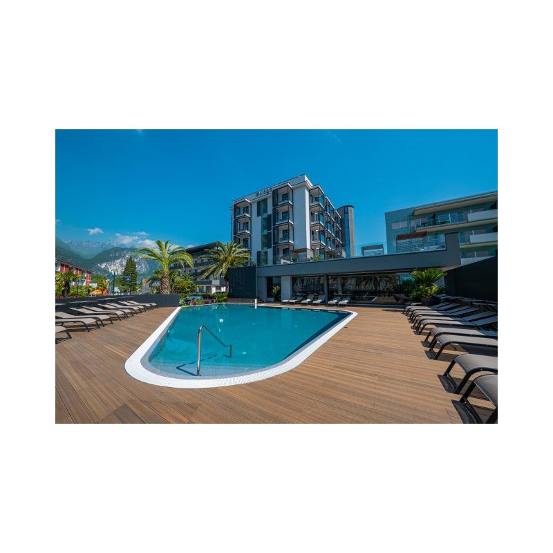 Lake Front Hotel Mirage