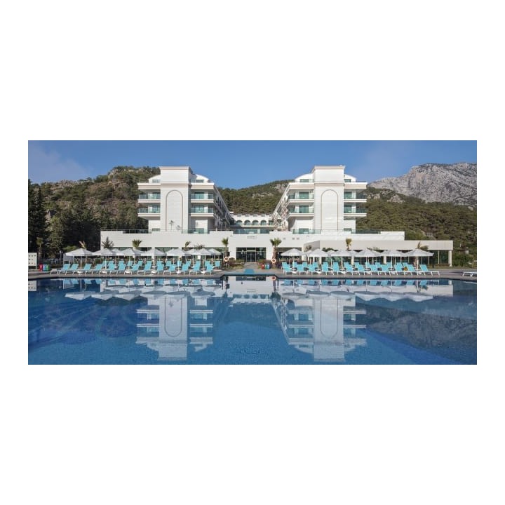 Dosinia Luxury Resort