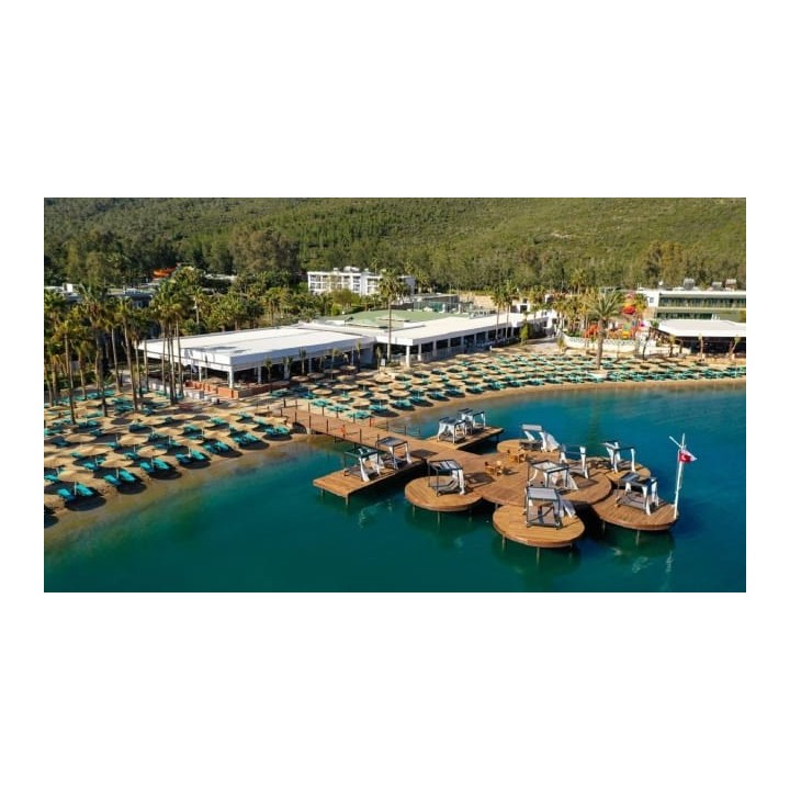 Green Bay Resort & Spa