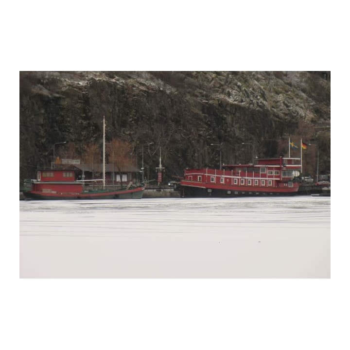 Hotel The Red Boat