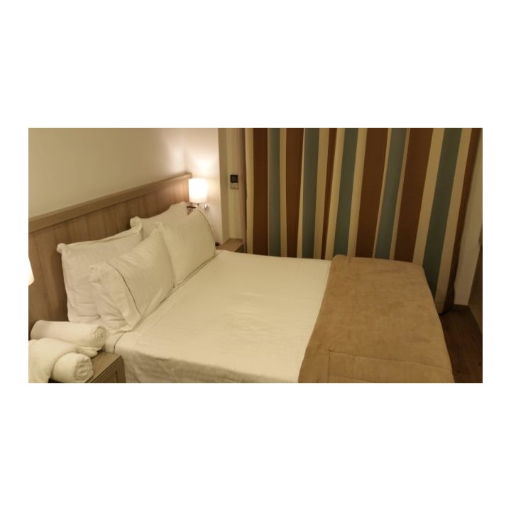 Piraeus Port Hotel