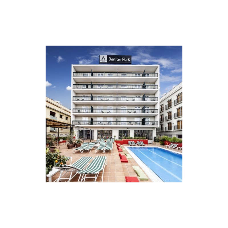 AQUA Hotel Bertran Park