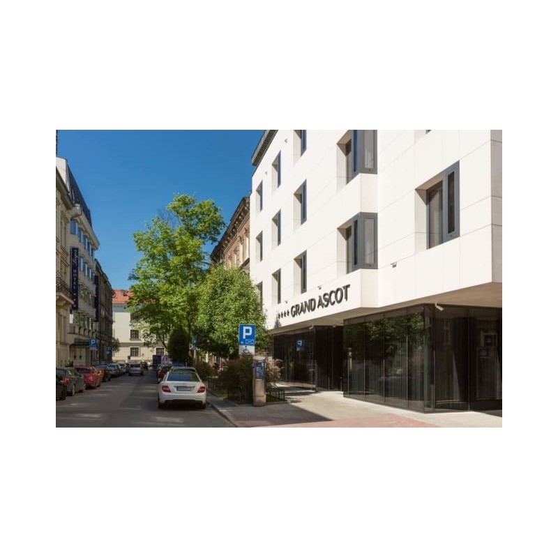 Grand Ascot Hotel