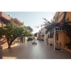 EVINA Rooms & Suites