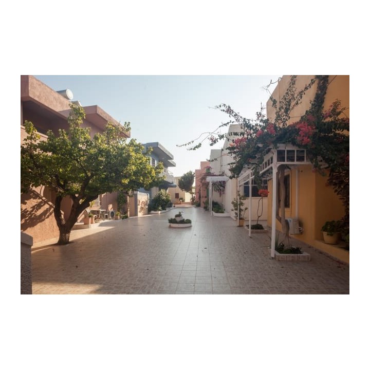 EVINA Rooms & Suites