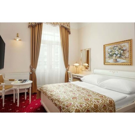 Alqush Downtown Hotel