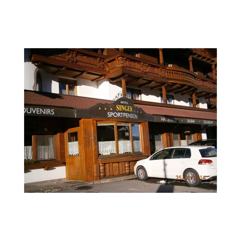Hotel Singer
