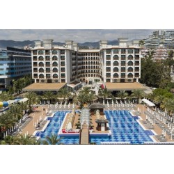 Quattro Beach Spa & Resort