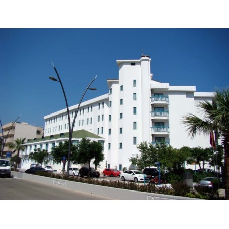 Tropical Beach Hotel