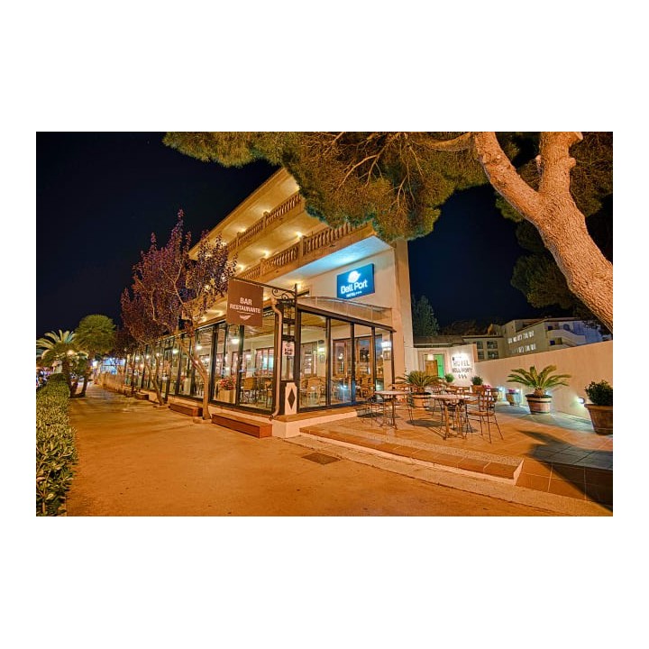 Bell Port Hotel