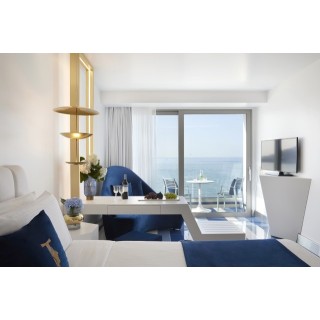 I Resort Beach Hotel & Spa