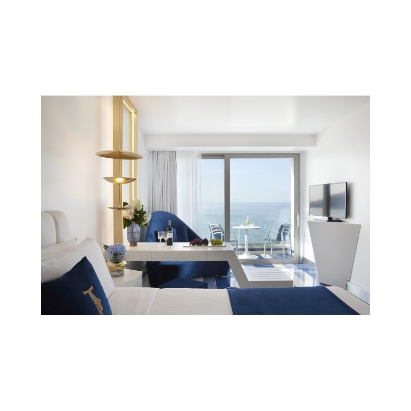 I Resort Beach Hotel & Spa